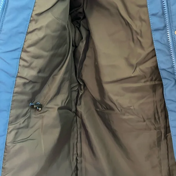 HELLY HANSEN FRIDA INSULATED WINTER PARKA - Picture 3 of 16